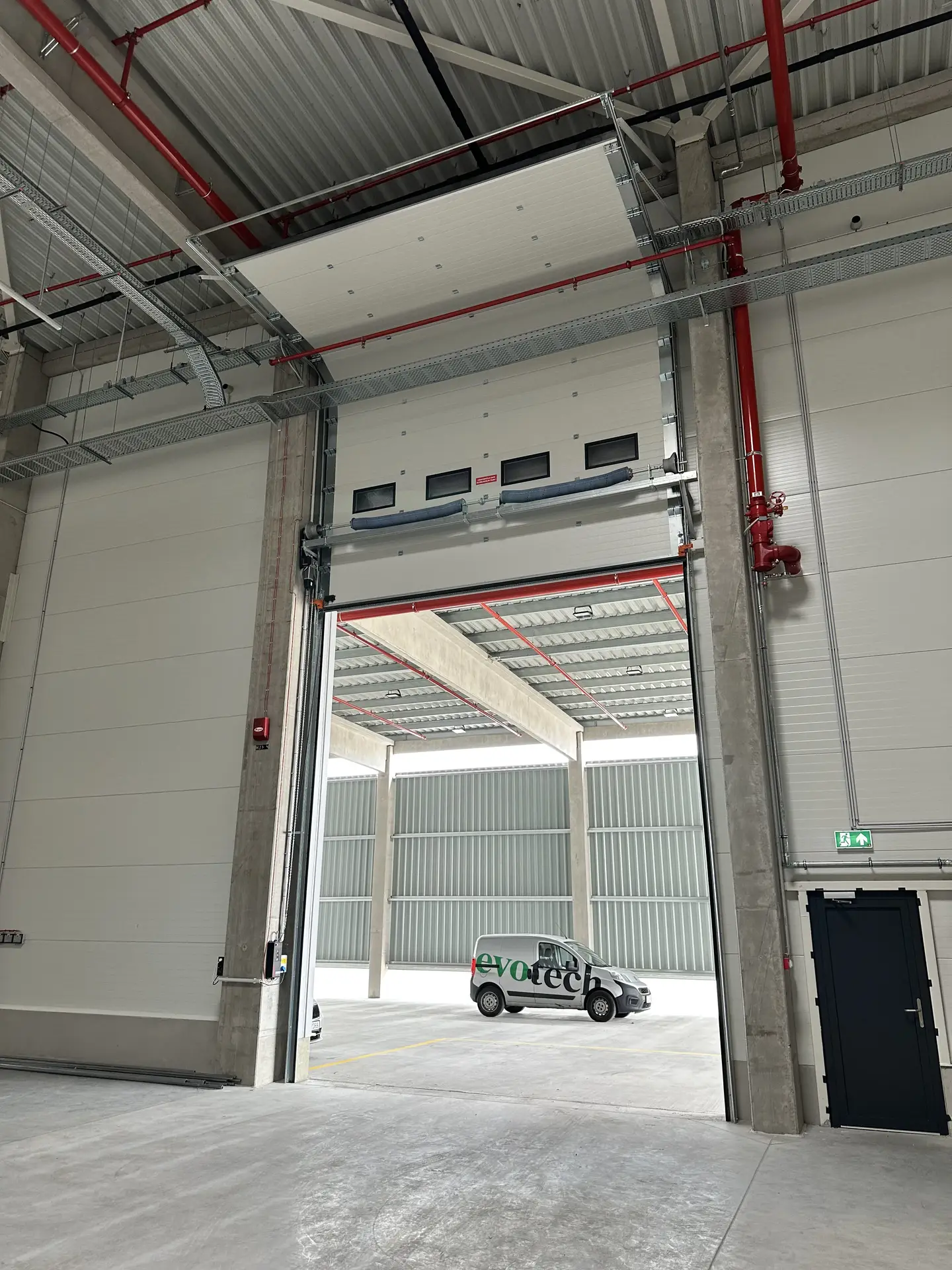 Vario Classic szekcionált ipari kapu - Vario Classic Back 3 High Lift