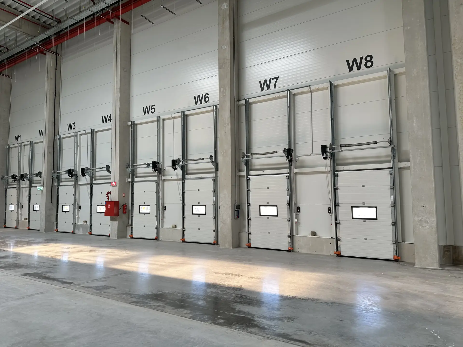 Vario Classic szekcionált ipari kapu - Vario Classic SmallDocks 1