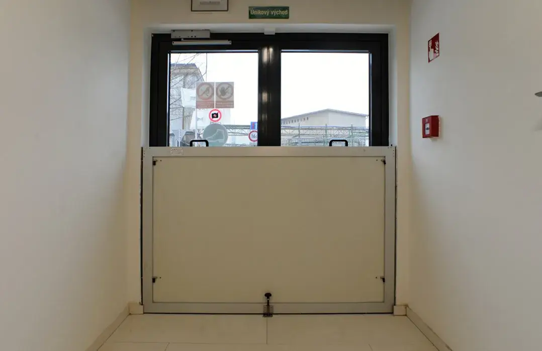 Vario JPZ mobil gát - Vario JPZ Exit 1