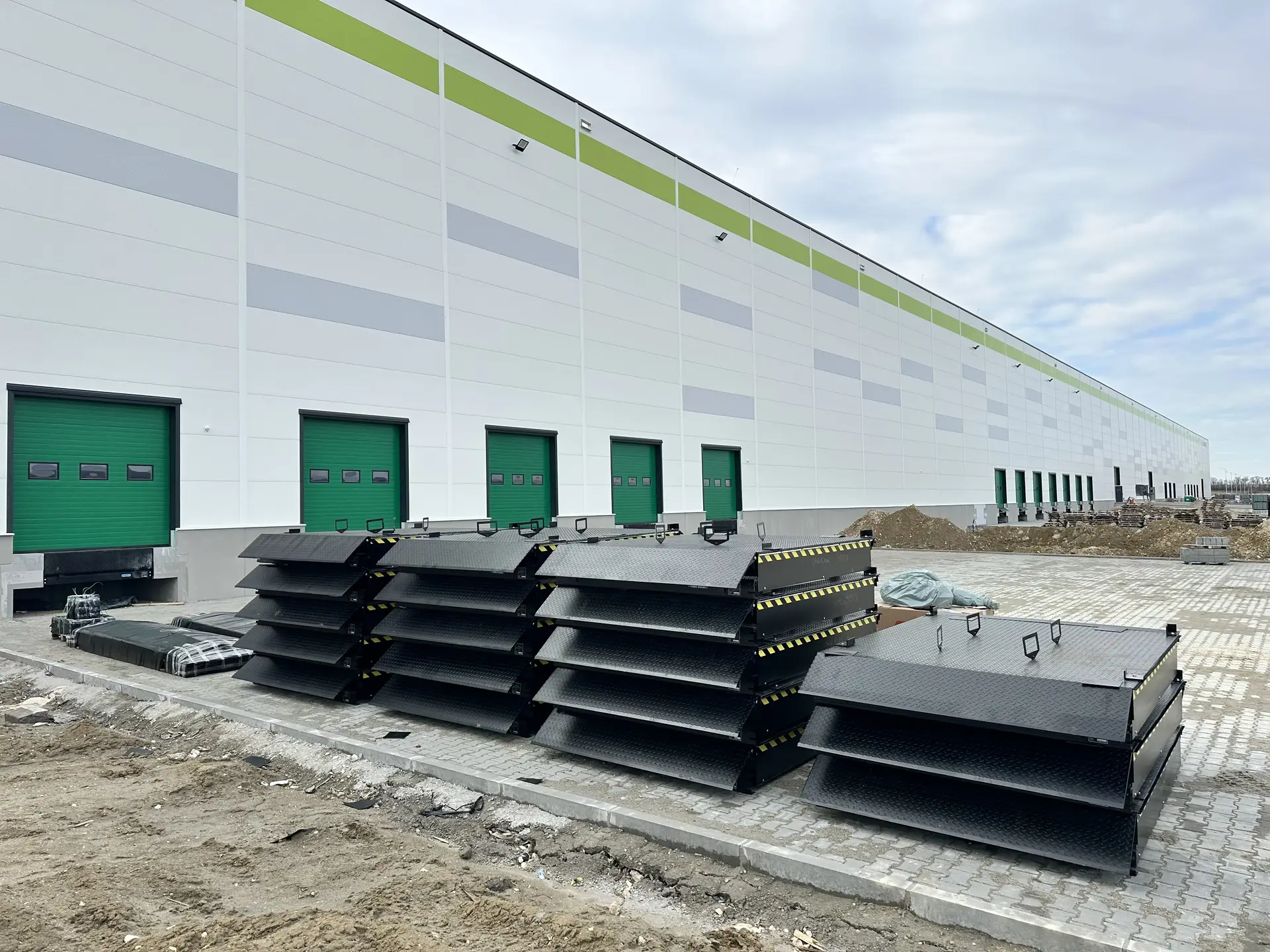 Vario KPRO billenő ékes rámpakiegyenlítő beépítő kerettel - Vario Kpro Installation